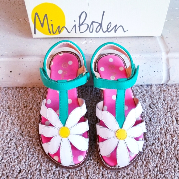 Boden Other - ♥️EUC♥️ BODEN GIRLS LEATHER SANDALS